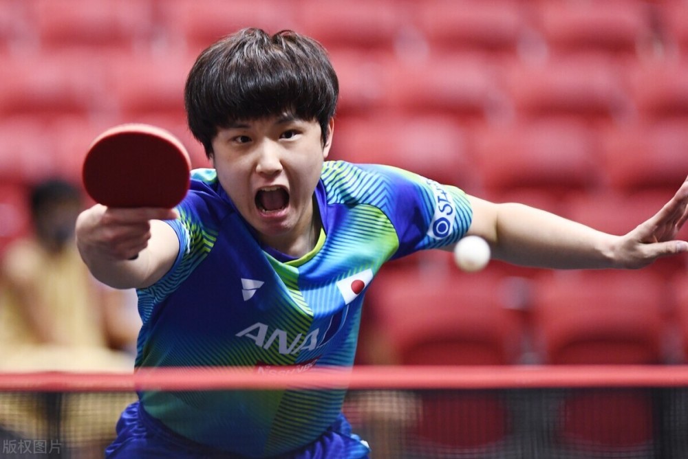 的背后都少 的背后都少