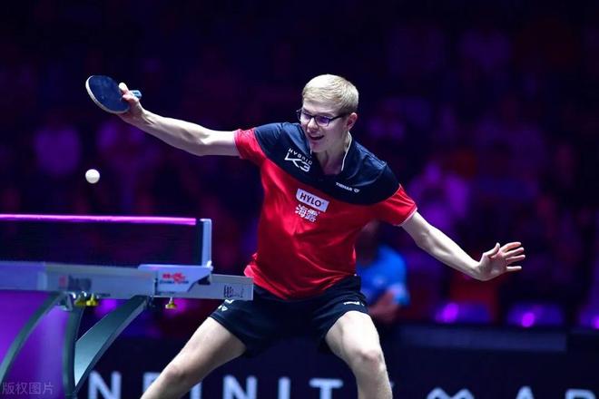 卦五行的热 卦五行的热