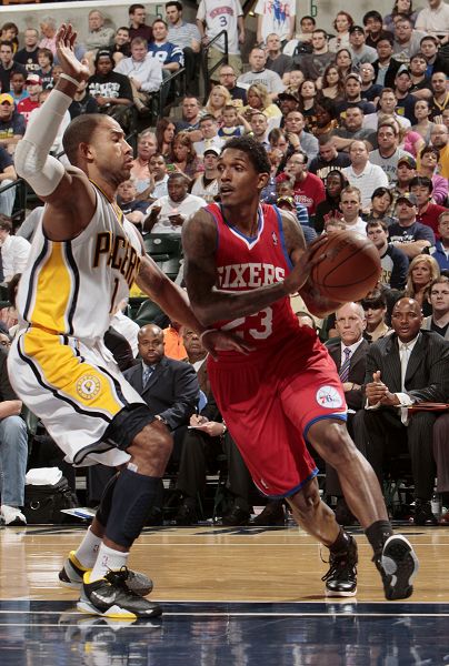 在防守方面 在防守方面