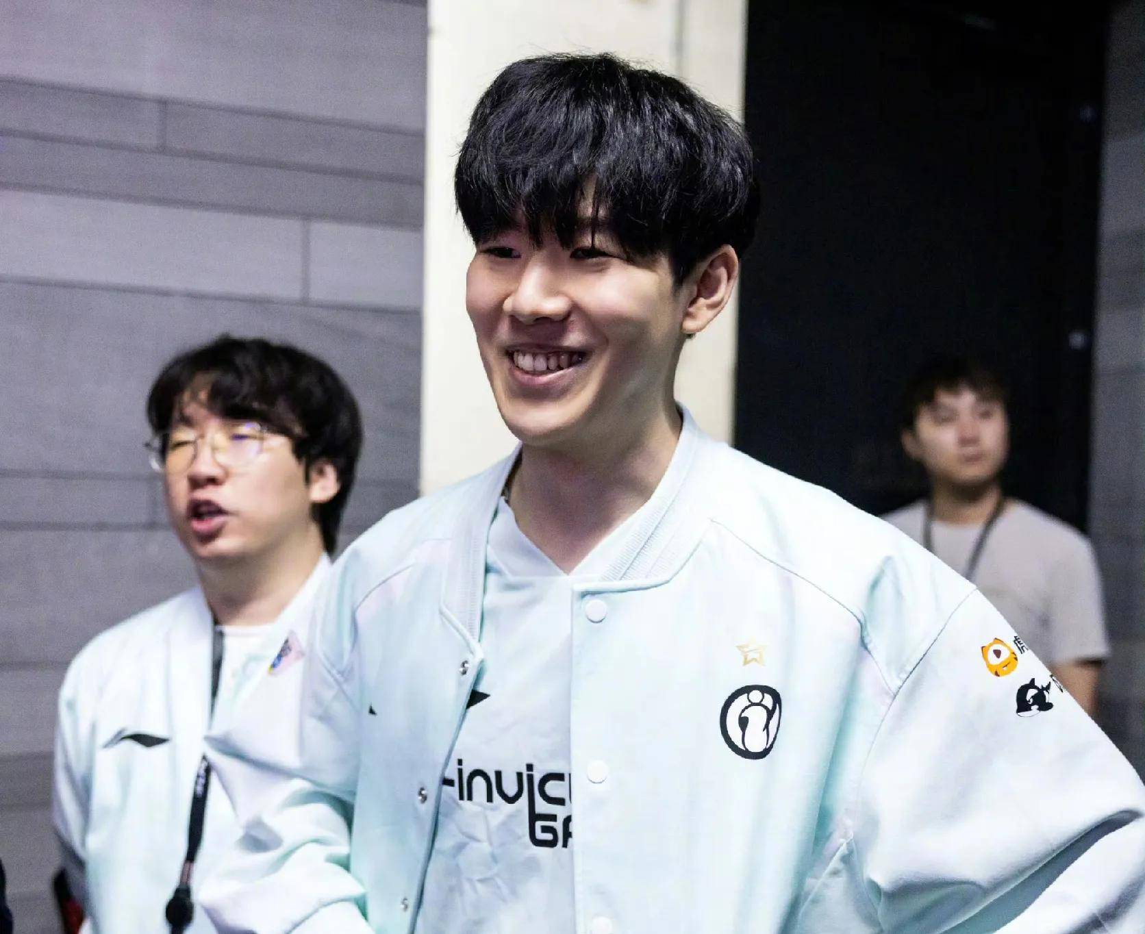 还在财务与 还在财务与