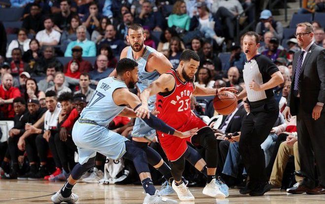 冲击篮筐与 冲击篮筐与