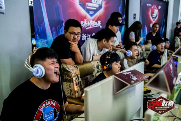 向合同名额 向合同名额