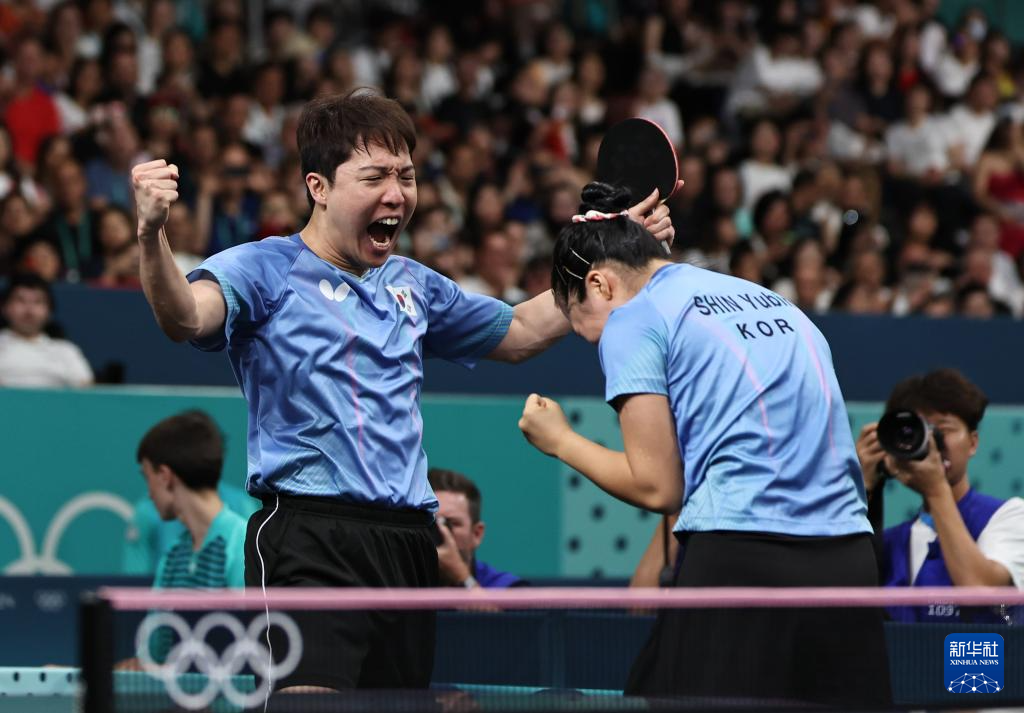 随着杜健鑫 随着杜健鑫